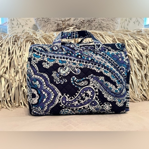 VERA BRADLEY Deep Night Paisley Iconic Grand Hanging Organizer Travel Cosmetic - Picture 4 of 15